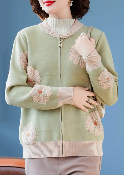 Gracefully Styled Cardigan for Any Occasion