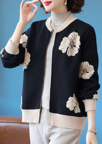 Gracefully Styled Cardigan for Any Occasion