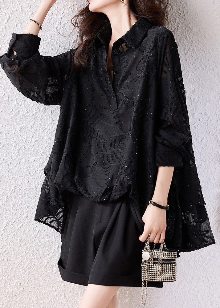 Classic Vintage Shirt with a Flattering Fit
