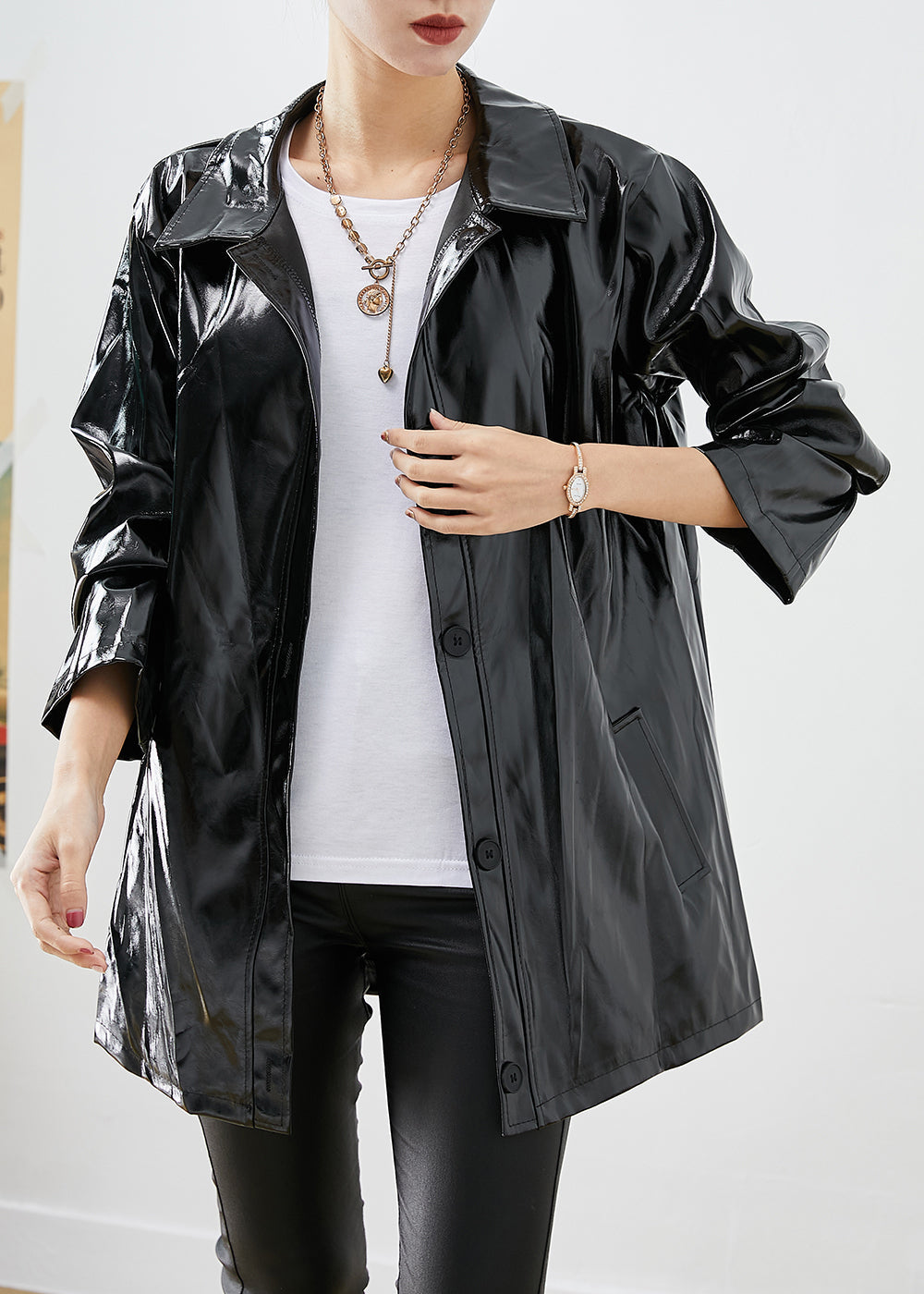Classic Vintage & Enduringly Stylish Coat