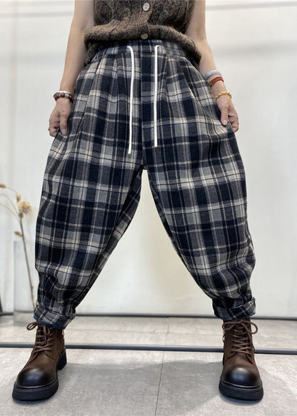 Classic Vintage Pants with a Flattering Fit
