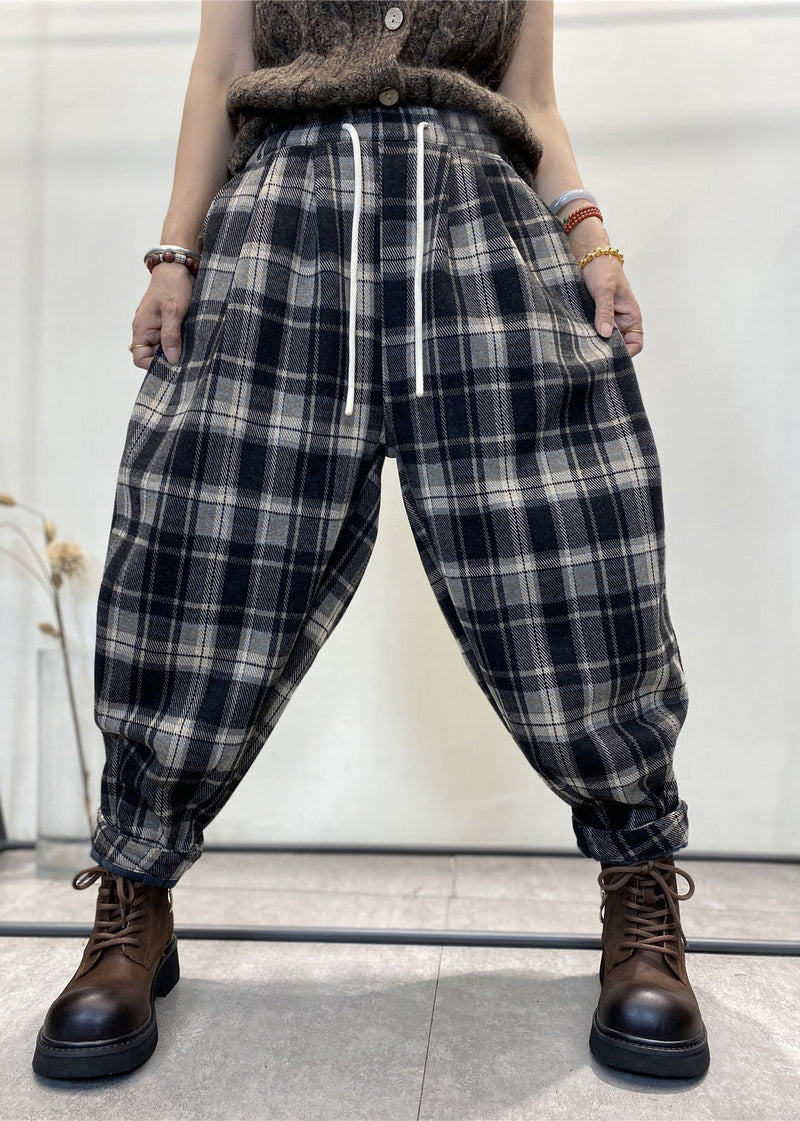 Classic Vintage Pants with a Flattering Fit