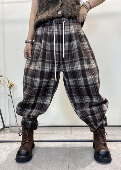 Classic Vintage Pants with a Flattering Fit