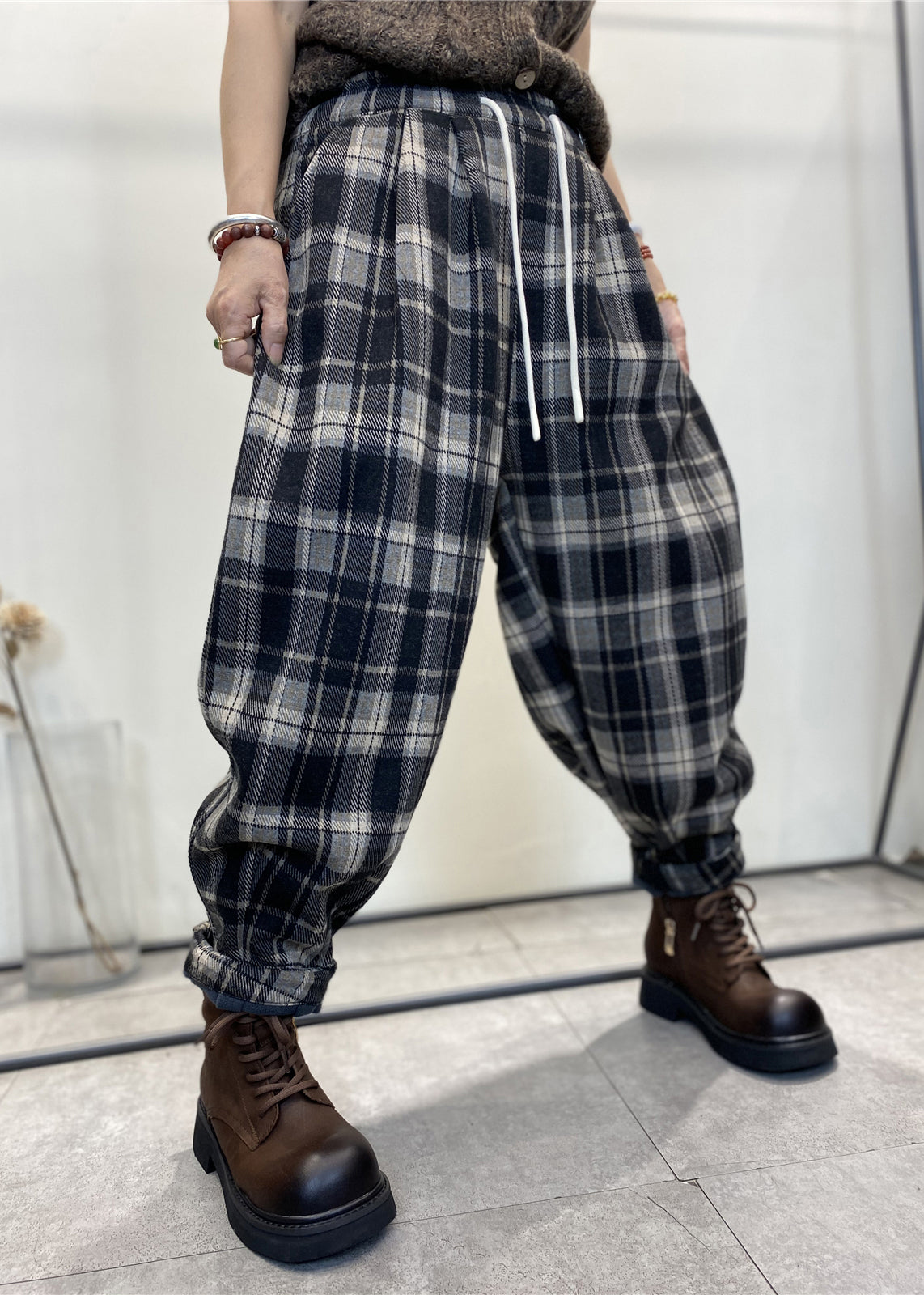 Classic Vintage Pants with a Flattering Fit