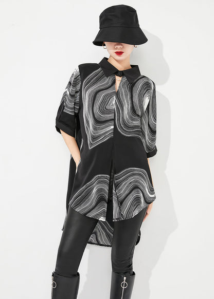 Sophisticated Blouse with a Clean Classic Look
