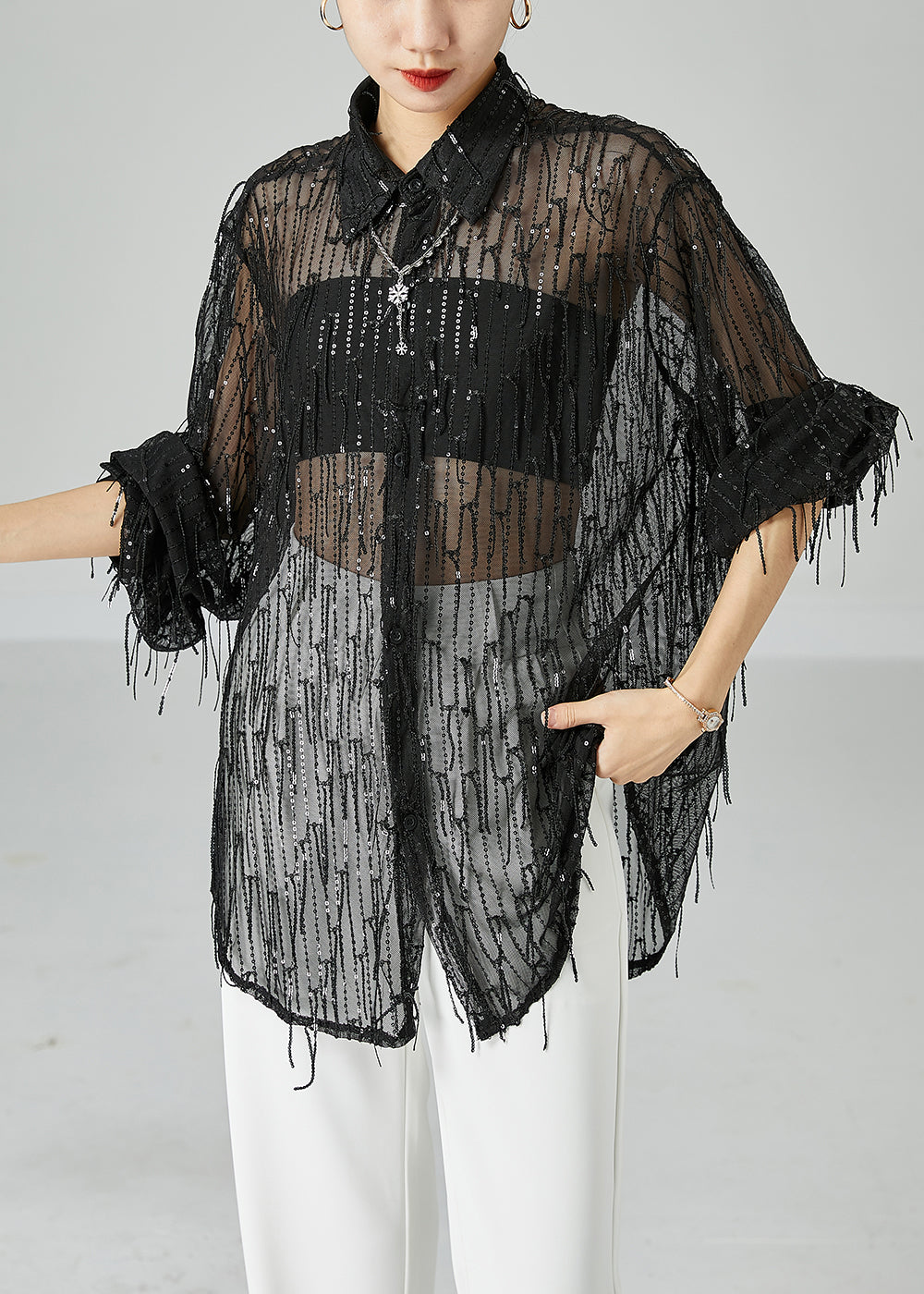 Well Tailored Shirt with a Graceful Silhouette
