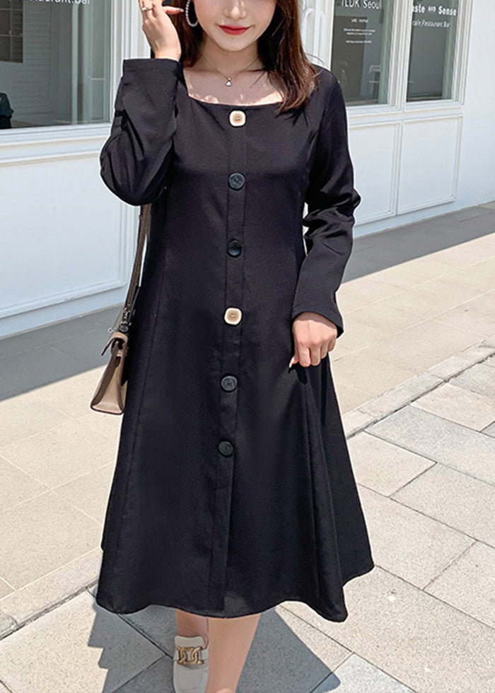 Sophisticated Dress with a Clean Classic Look