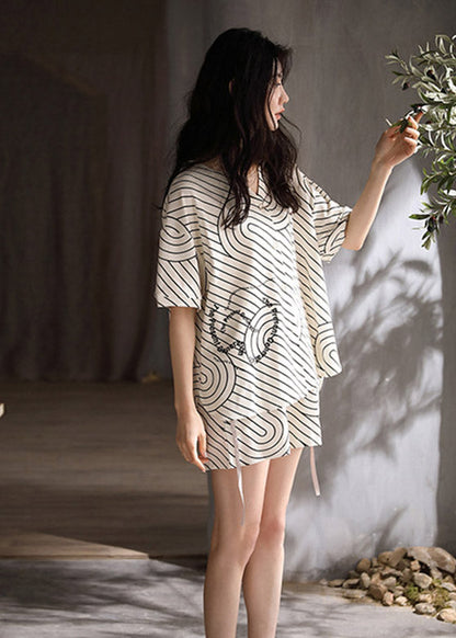 Well Tailored Garment with a Graceful Silhouette