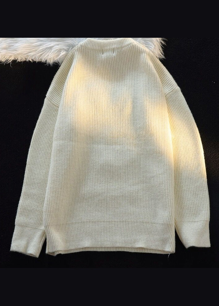Gracefully Styled Sweater for Any Occasion