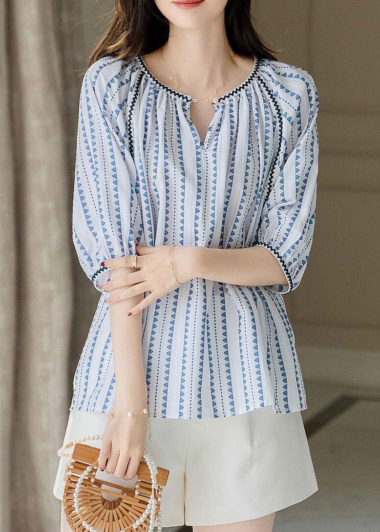 Sophisticated Shirt with a Clean Classic Look