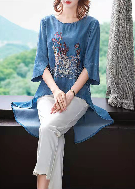 Gracefully Styled Top for Any Occasion