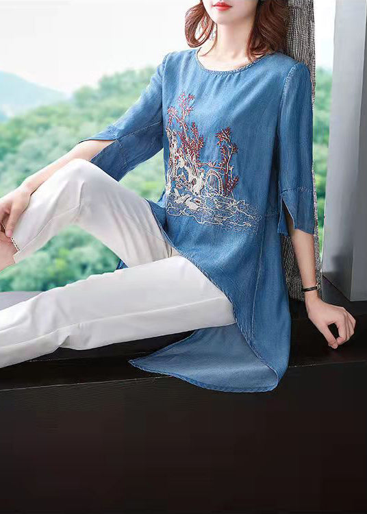 Gracefully Styled Top for Any Occasion