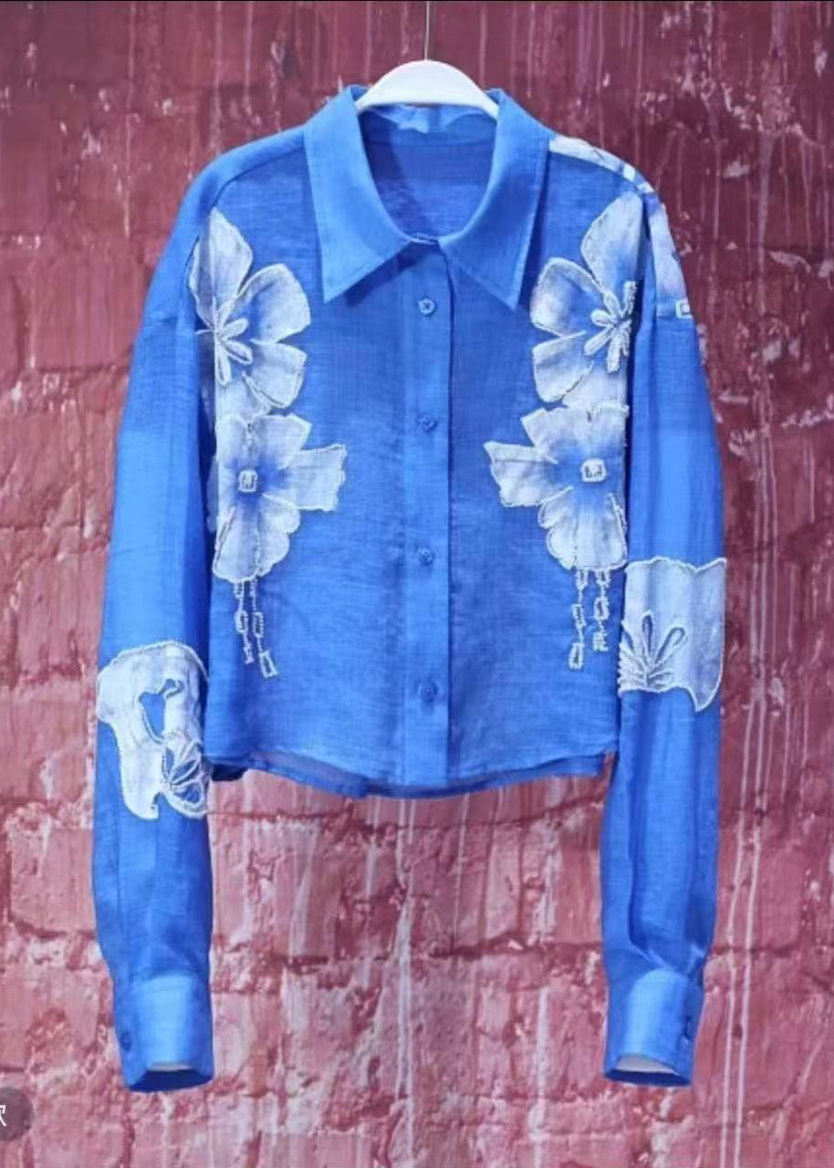 Beautifully Finished Blouse in a Timeless Design