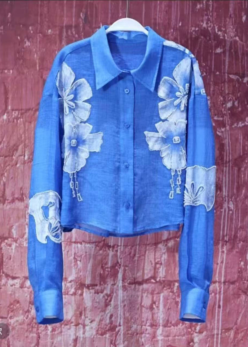 Beautifully Finished Blouse in a Timeless Design