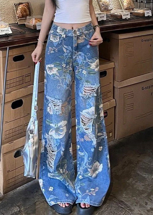 Well Tailored Pants with a Graceful Silhouette