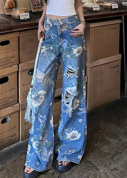 Well Tailored Pants with a Graceful Silhouette