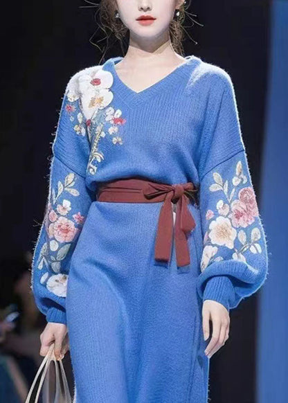 Classic Vintage Sweater with a Flattering Fit