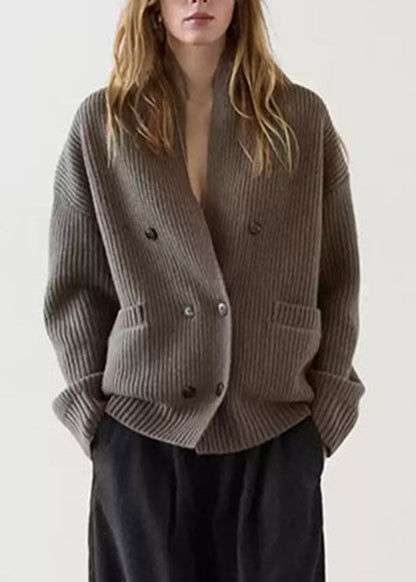 Beautifully Finished Cardigan in a Timeless Design