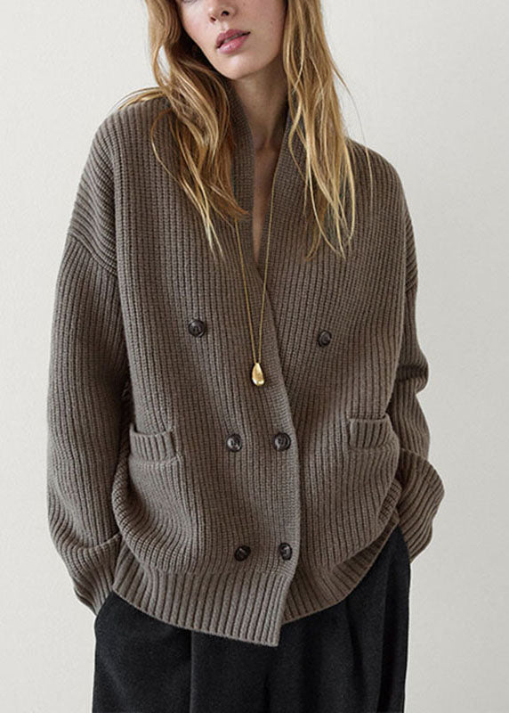 Beautifully Finished Cardigan in a Timeless Design