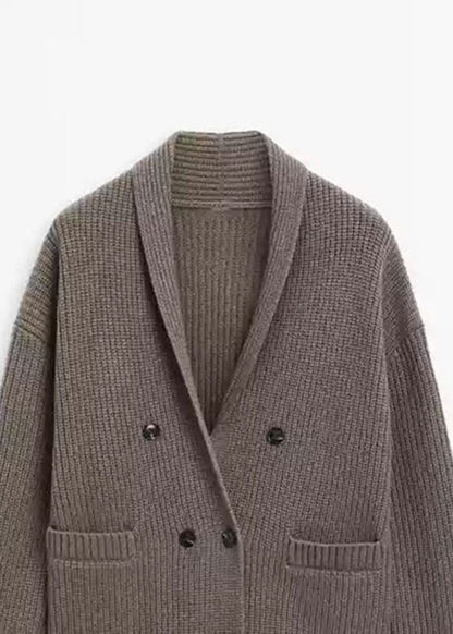 Beautifully Crafted Cardigan in a Classic Style