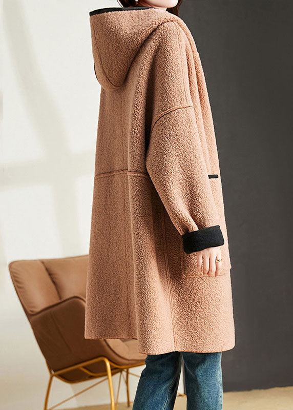 Beautifully Finished Coat in a Timeless Design