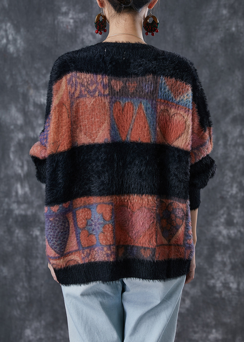Beautifully Finished Cardigan in a Timeless Design