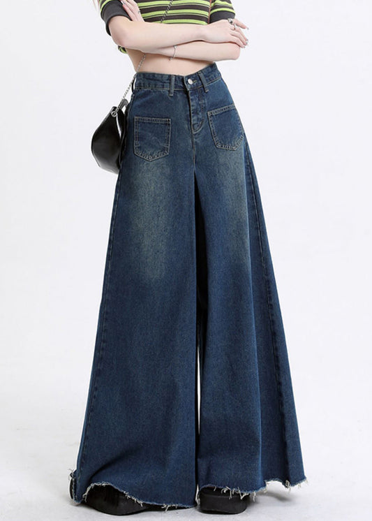 Sophisticated Pants with a Clean Classic Look