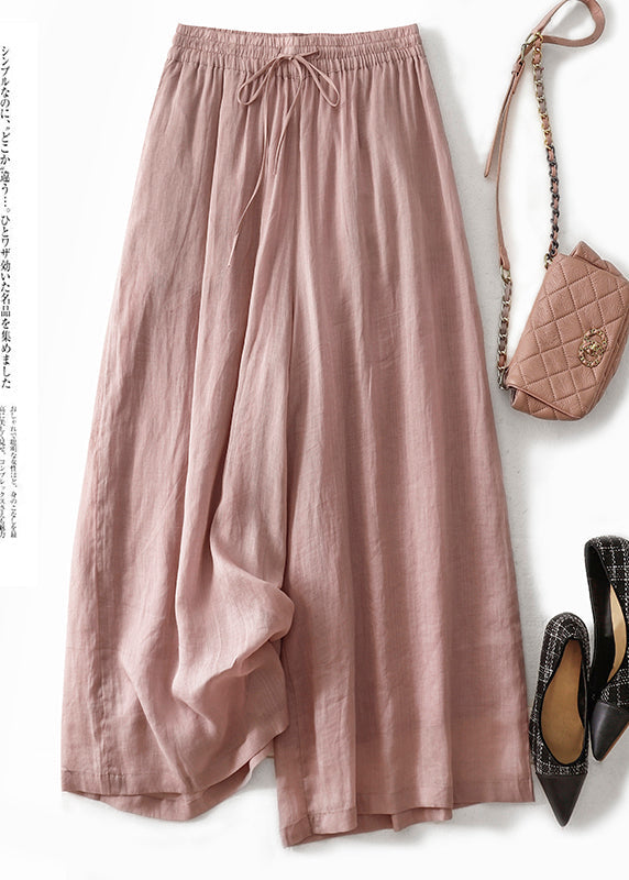 Effortlessly Elegant Pants with a Timeless Design