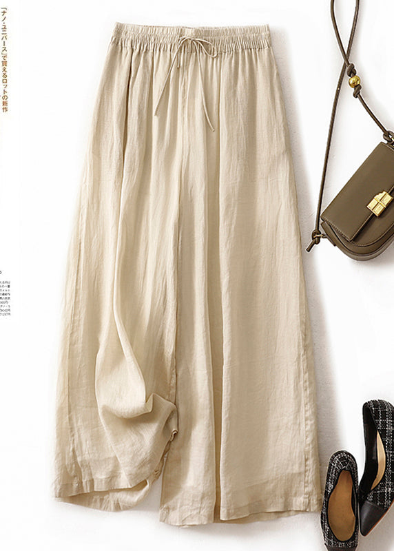 Effortlessly Elegant Pants with a Timeless Design