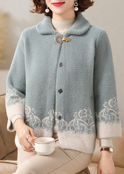 Beautifully Crafted Coat in a Classic Style