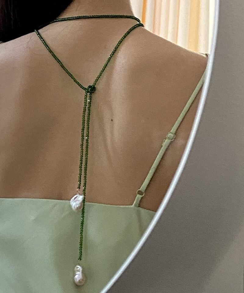 Beautiful Pearl Necklace with Unique Style