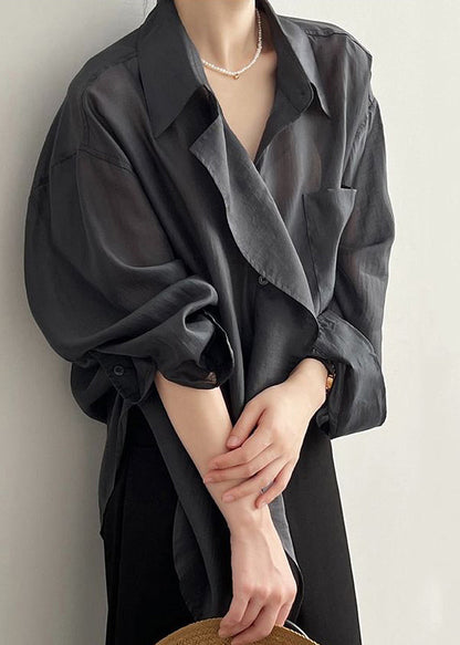 Classic Vintage Shirt with a Flattering Fit
