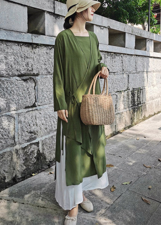 Well Tailored Cardigan with a Graceful Silhouette