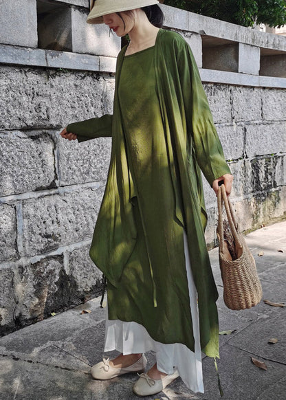Well Tailored Cardigan with a Graceful Silhouette