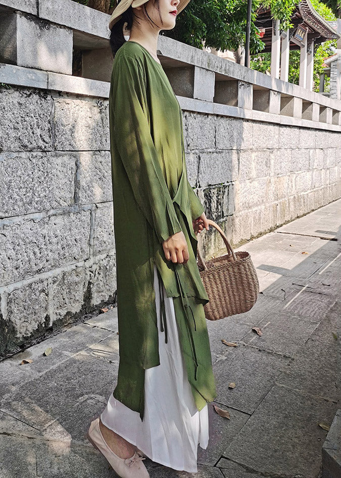 Well Tailored Cardigan with a Graceful Silhouette