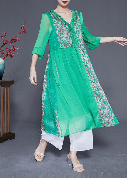 Beautifully Crafted Dress in a Classic Style