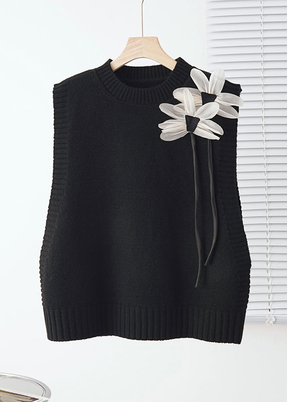 Sophisticated Garment with a Clean Classic Look