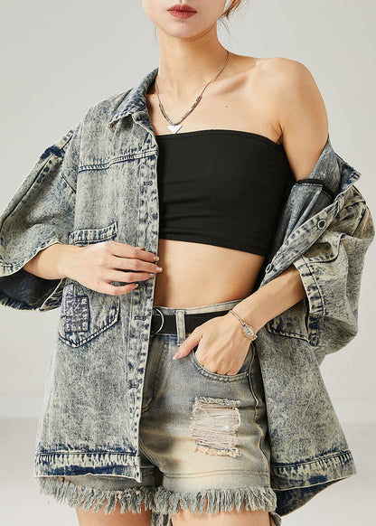 Effortlessly Elegant Jacket with a Timeless Design