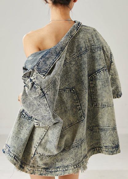 Effortlessly Elegant Jacket with a Timeless Design