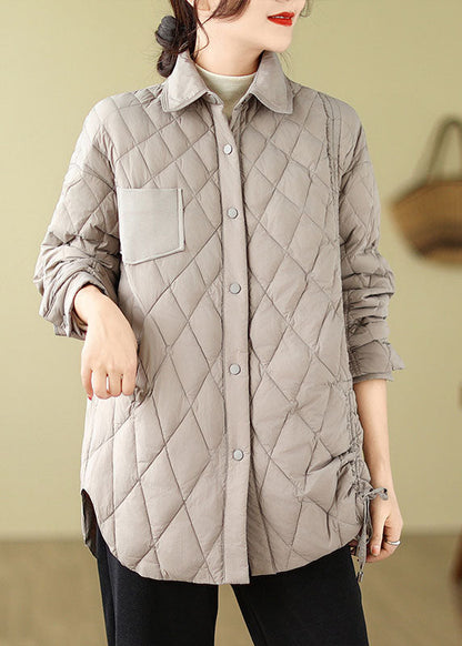 Effortlessly Elegant Jacket with a Timeless Design