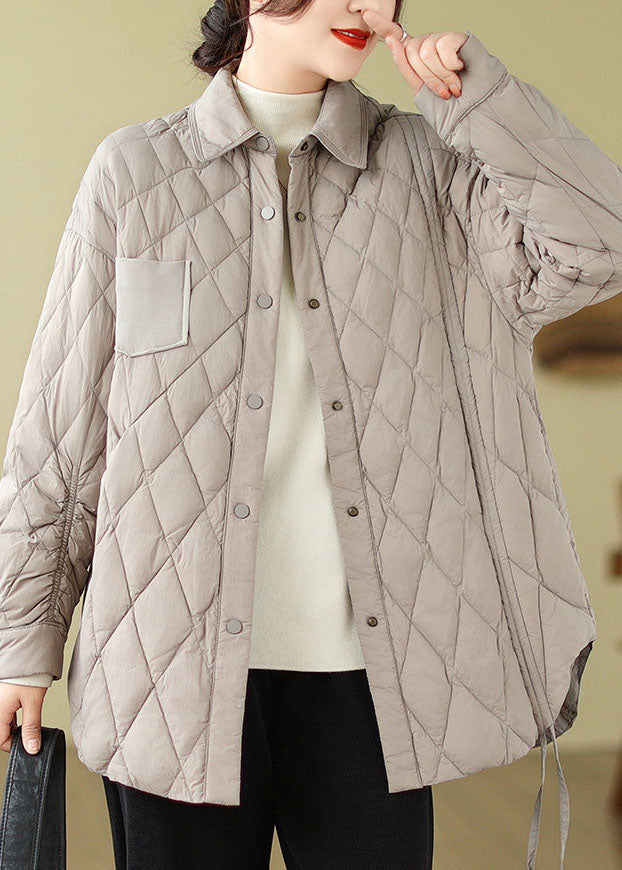Effortlessly Elegant Jacket with a Timeless Design
