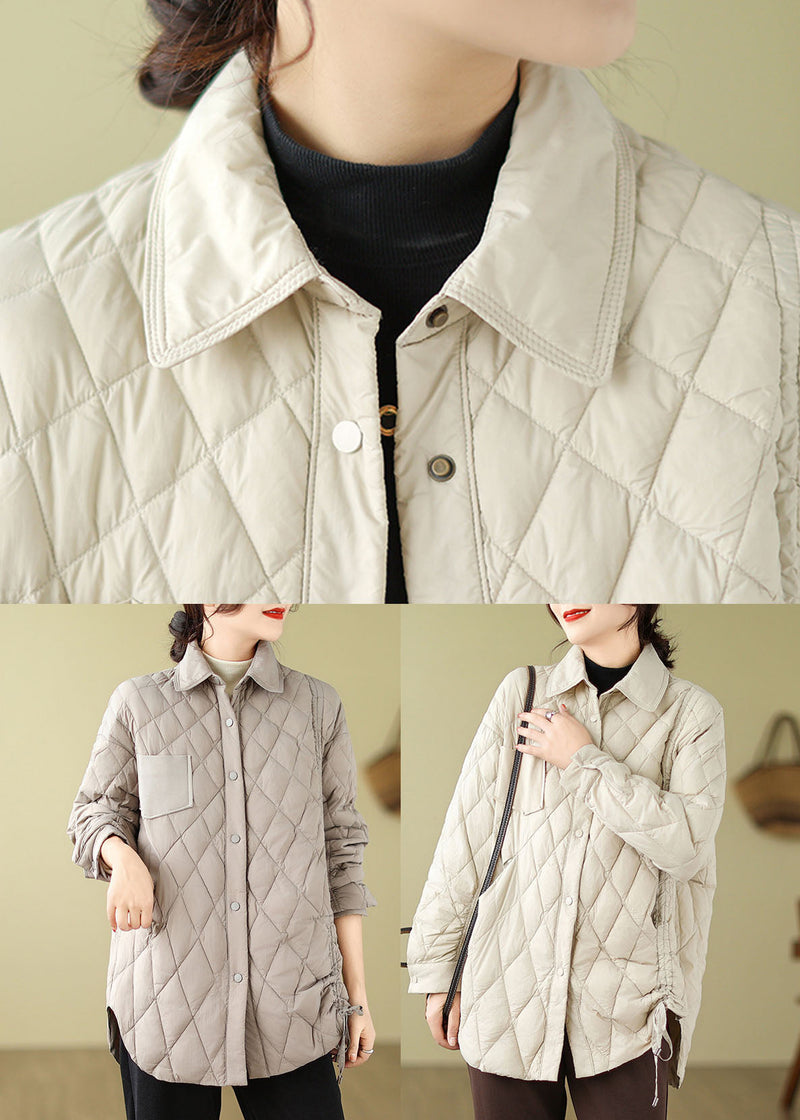 Effortlessly Elegant Jacket with a Timeless Design