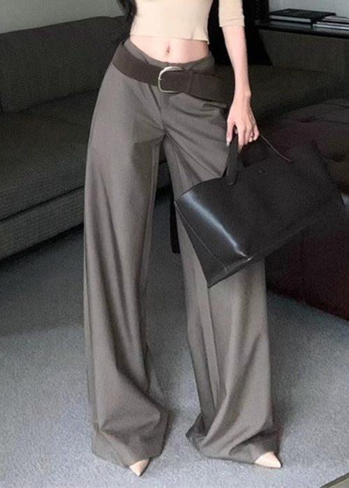 Well Tailored Pants with a Graceful Silhouette