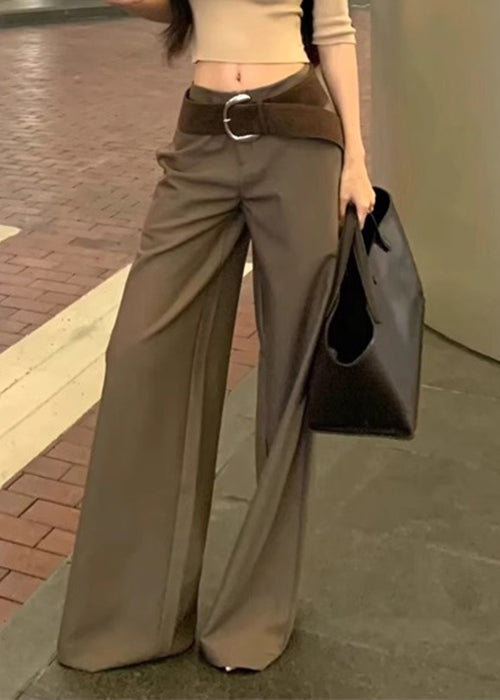 Well Tailored Pants with a Graceful Silhouette