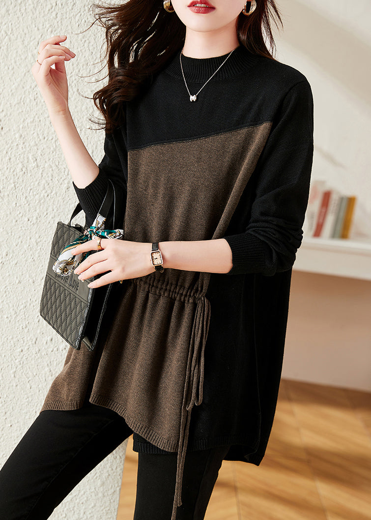 Classic Vintage Sweater with a Flattering Fit