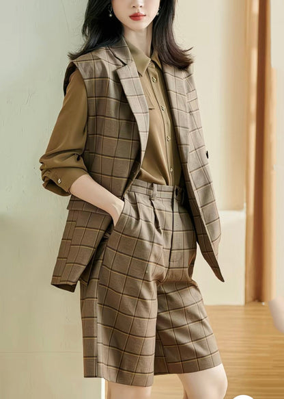 Sophisticated Coat with a Clean Classic Look