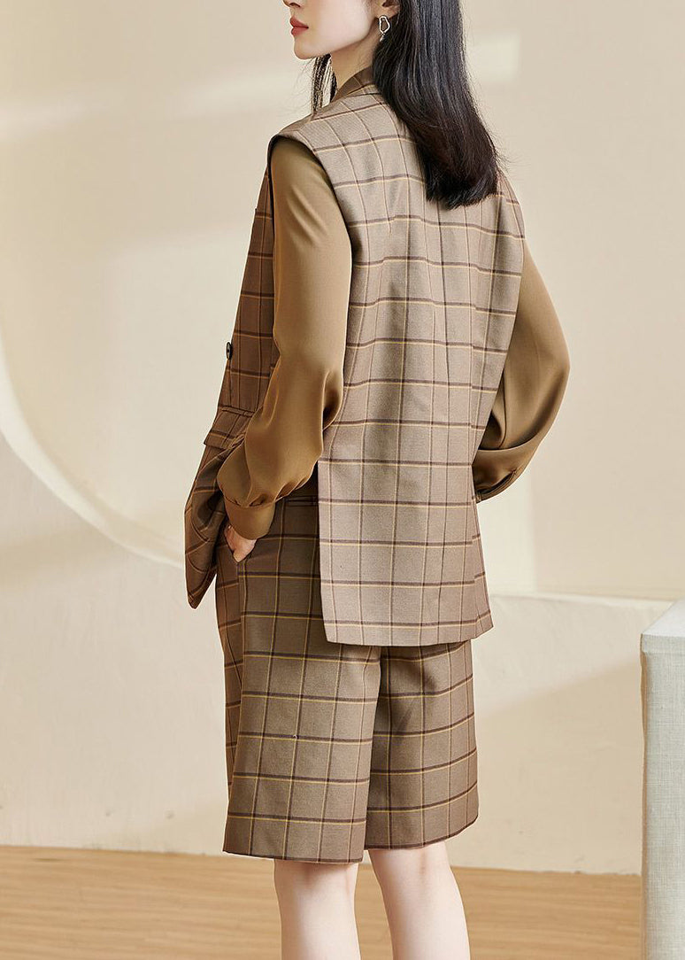 Sophisticated Coat with a Clean Classic Look