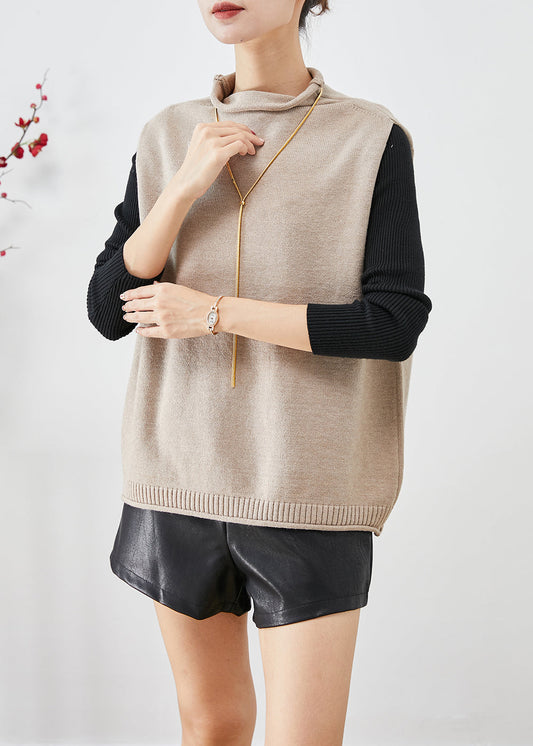 Beautifully Finished Top in a Timeless Design
