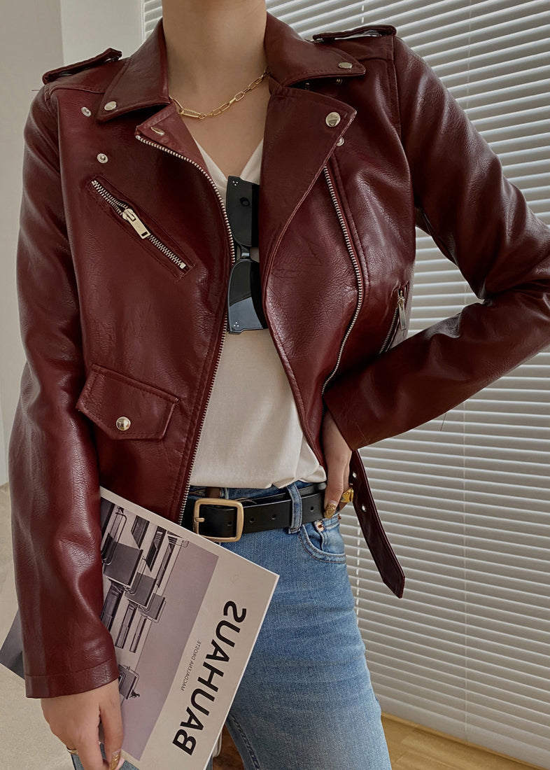 Elegantly Styled Jacket for Everyday Wear
