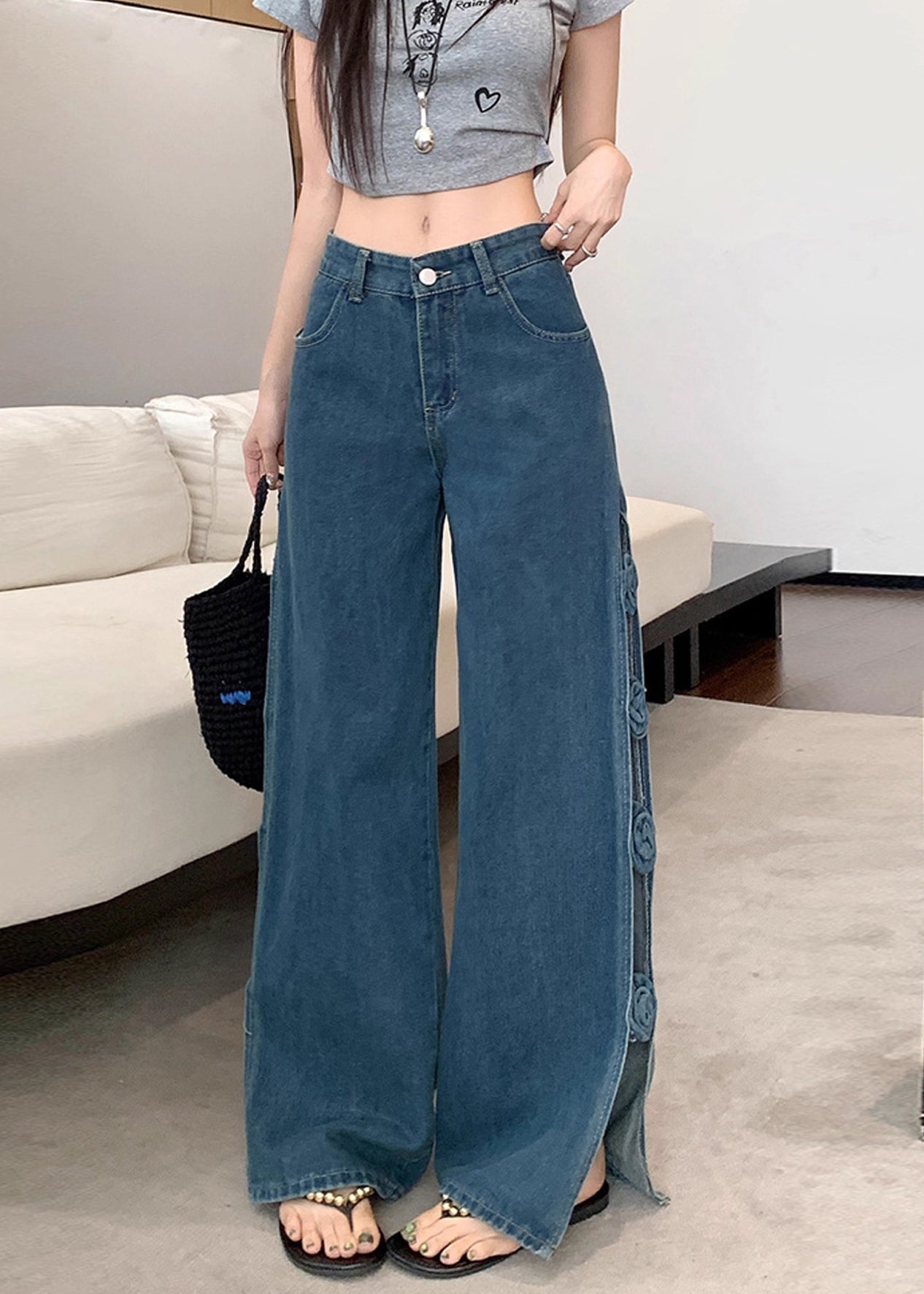 Classic Vintage Pants with a Flattering Fit